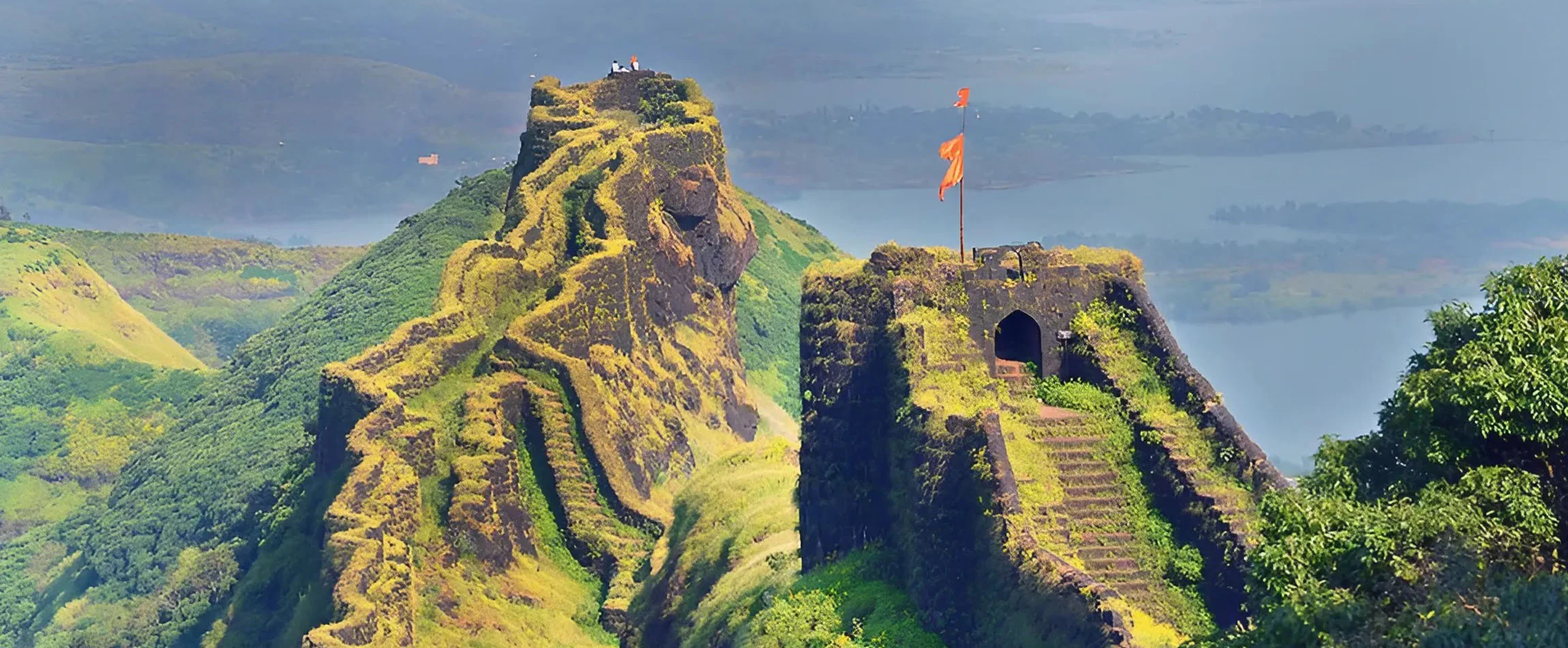 Top 10 Monsoon Destinations in India You Must Visit in 2025